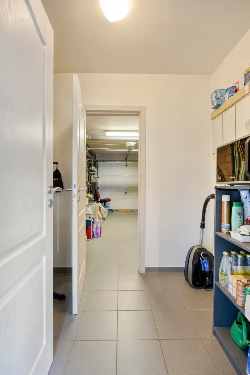Energiezuinige halfopen bebouwing in een doodlopende straat foto 6