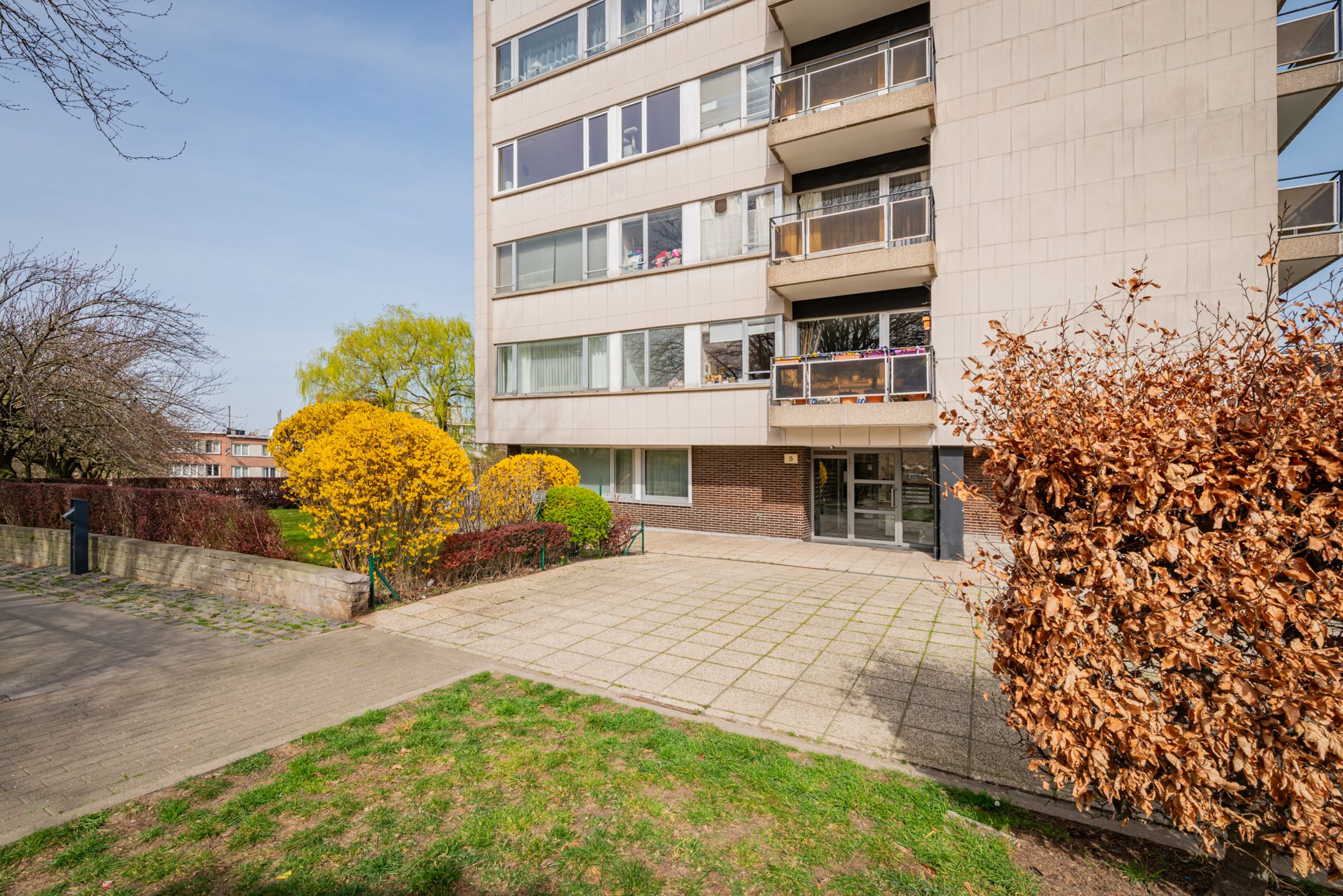 Lichtrijk gelijkvloersappartement met ruim terras in Evere foto 19