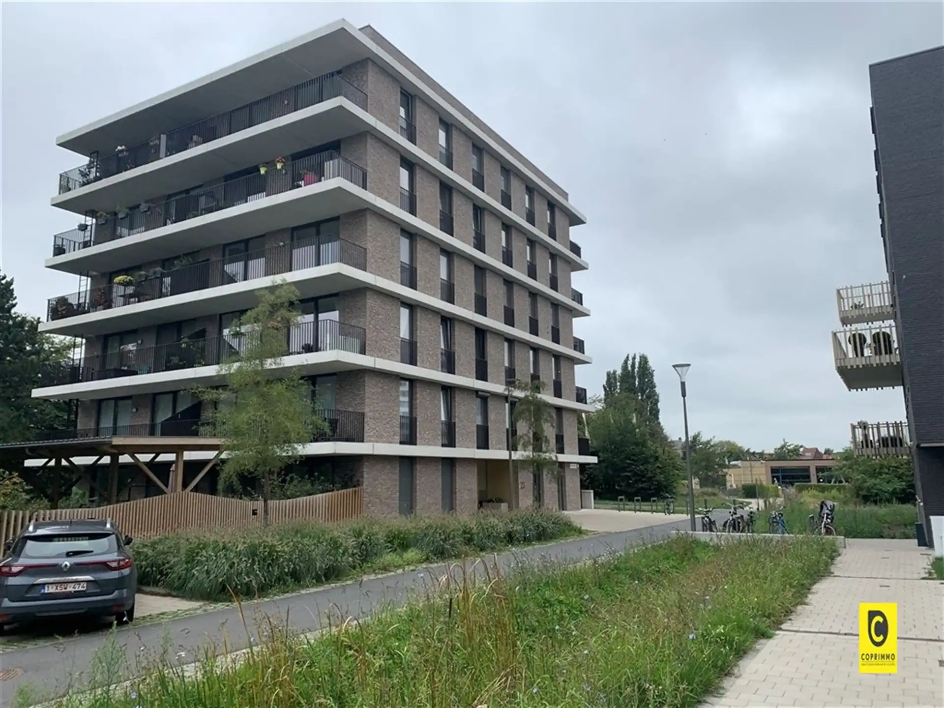 Appartement met 1 slk + T foto {{pictureIndex}}