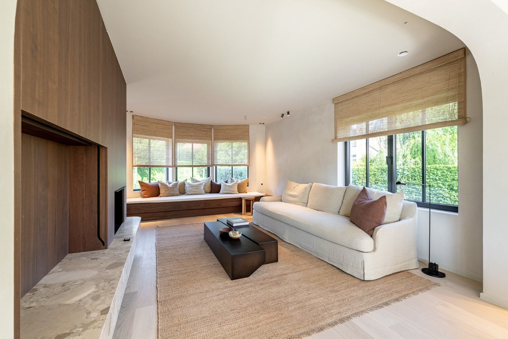 Stijlvol gerenoveerde villa op toplocatie in Duinbergen foto 9