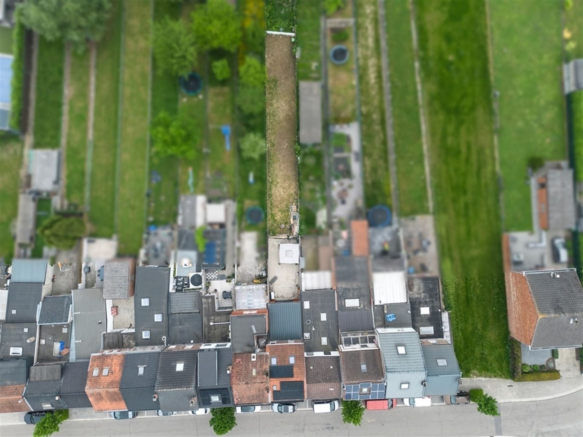 KNUSSE ENERGIEZUINIGE RIJWONING IN TONGEREN  foto 36