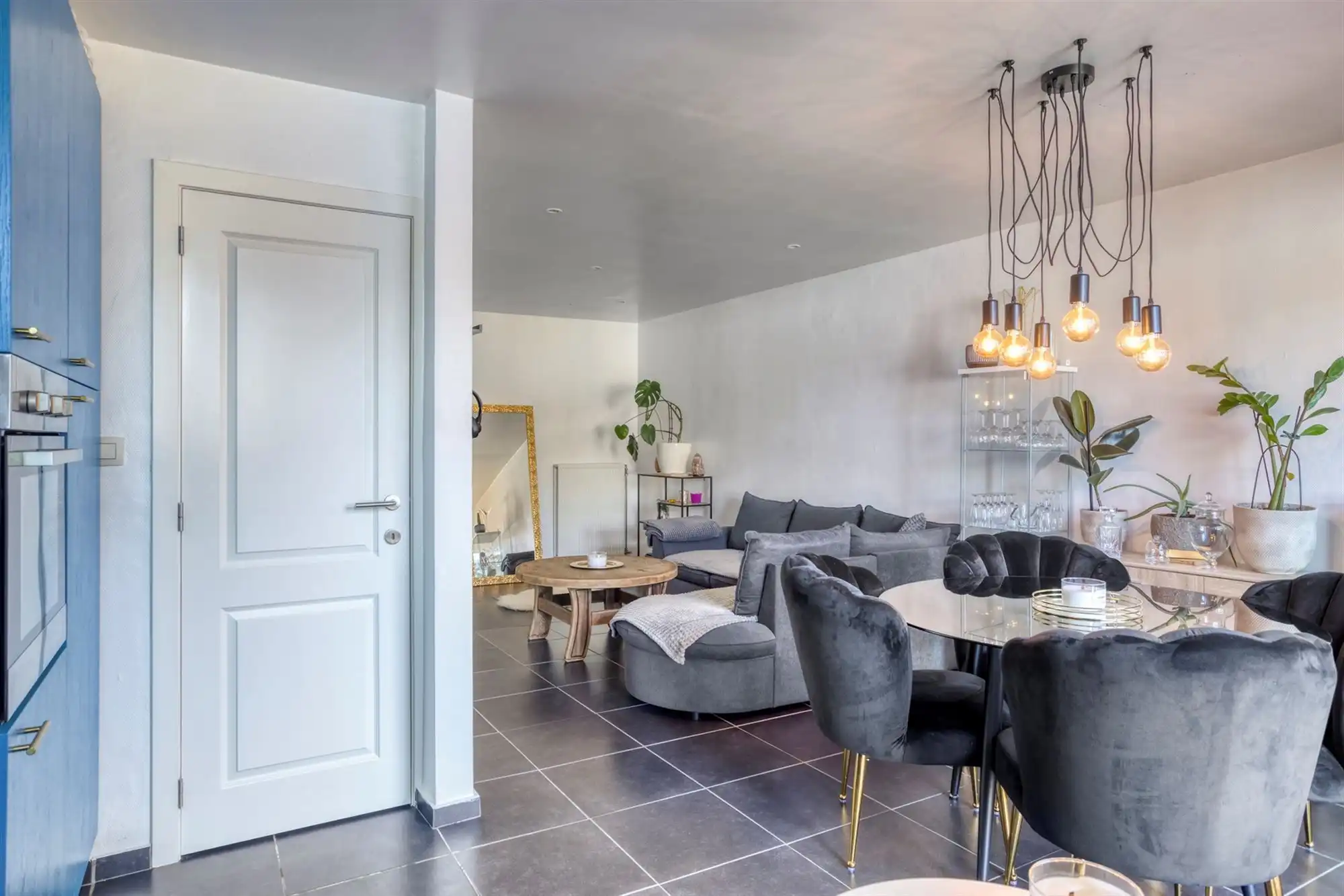 Gelijkvloers appartement met zonnige tuin (80m²) in Wilrijk foto 13