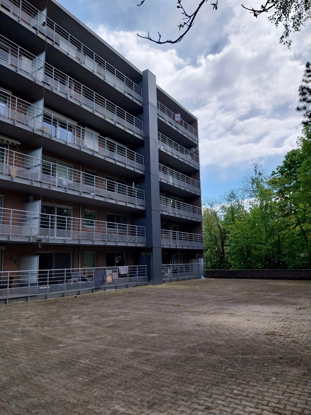 ()=>{if(producerUpdateValueVersion(node),producerAccessed(node),node.value===ERRORED)throw node.error;return node.value} Helbeekplein 9 -/23 - 3500 Hasselt