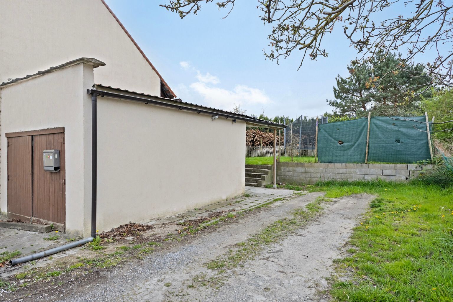 WONING MET TUIN IN HAASRODE foto 18