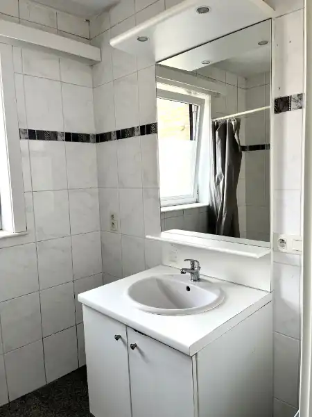 Appartement met garage, 2 slpkms en zonnepanelen foto 16