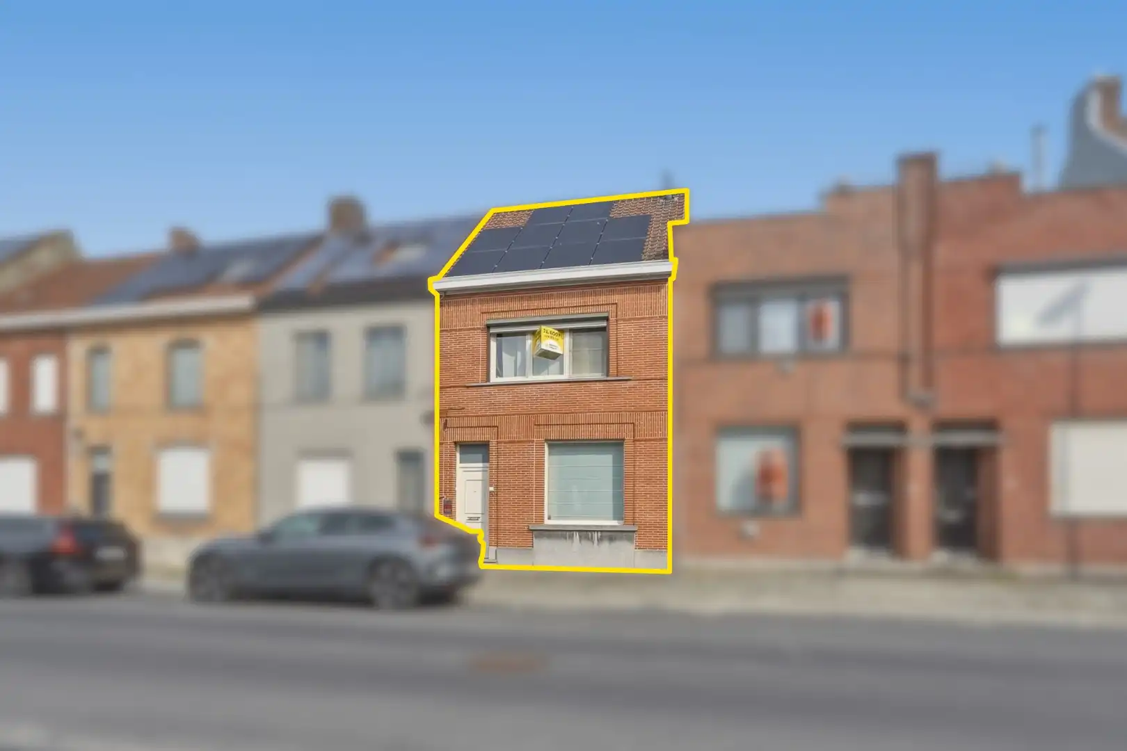 Hoofdfoto van de publicatie: Goed onderhouden rijwoning nabij de Groene Kouter in Zwevegem