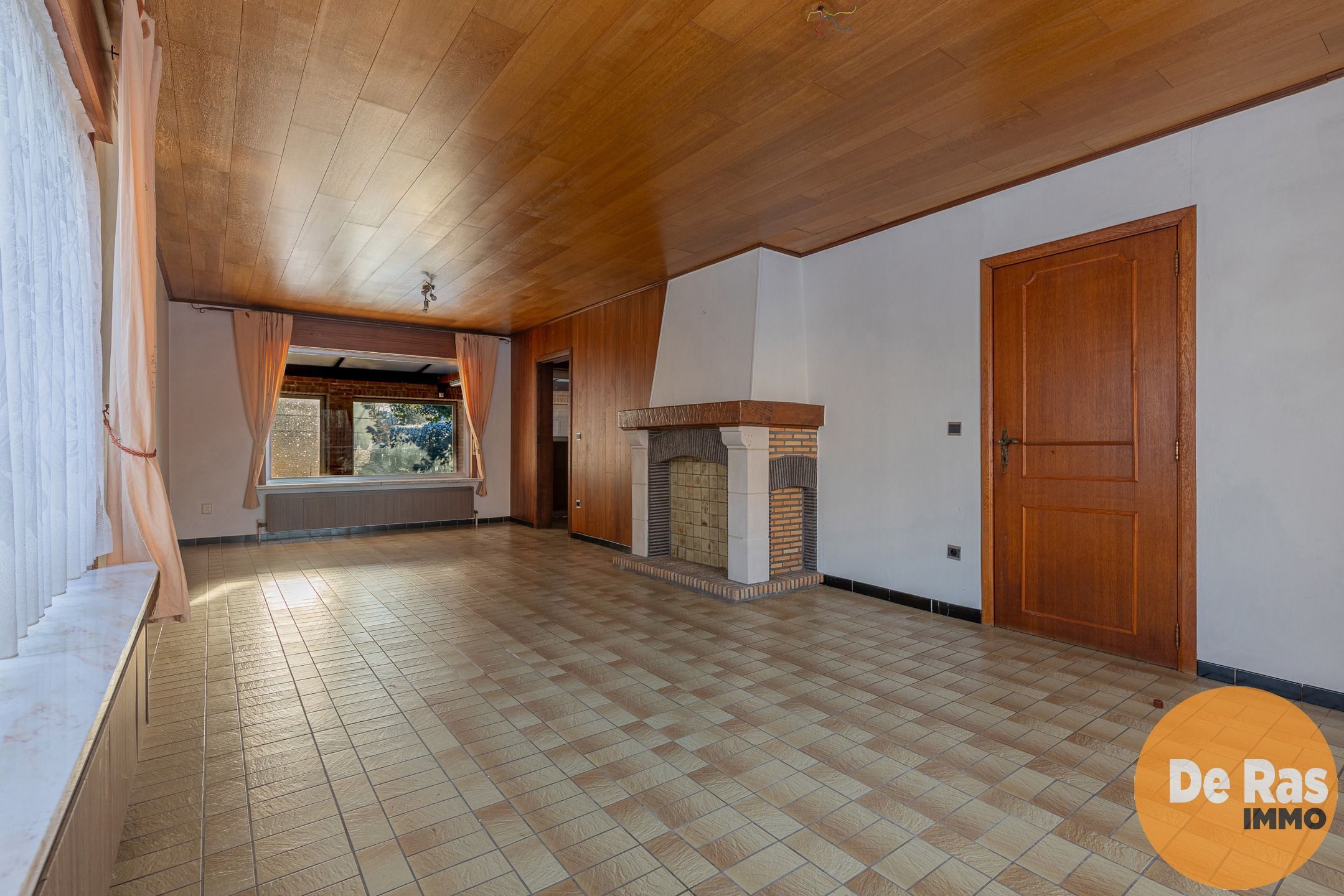 LEDE - Halfopen bebouwing met sterke basis en potentieel foto 4