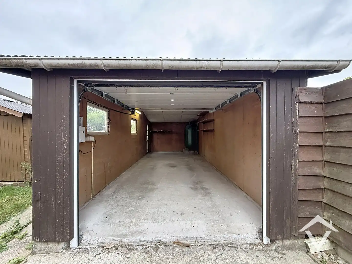Alleenstaande woning met twee slaapkamers, tuin en garage te Roeselare foto 21