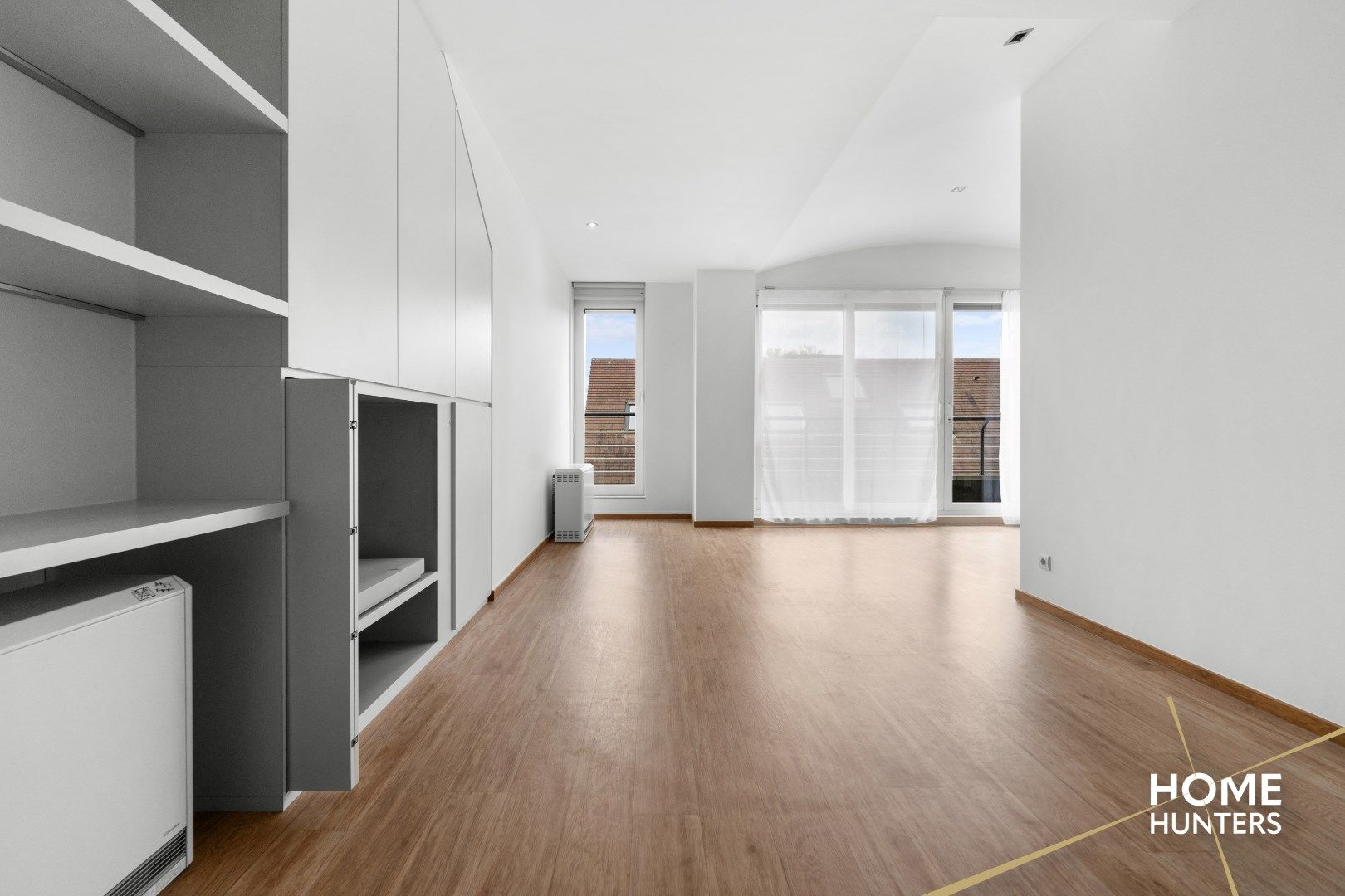 Instapklaar appartement met zonnig terras op toplocatie in Ieper foto 13