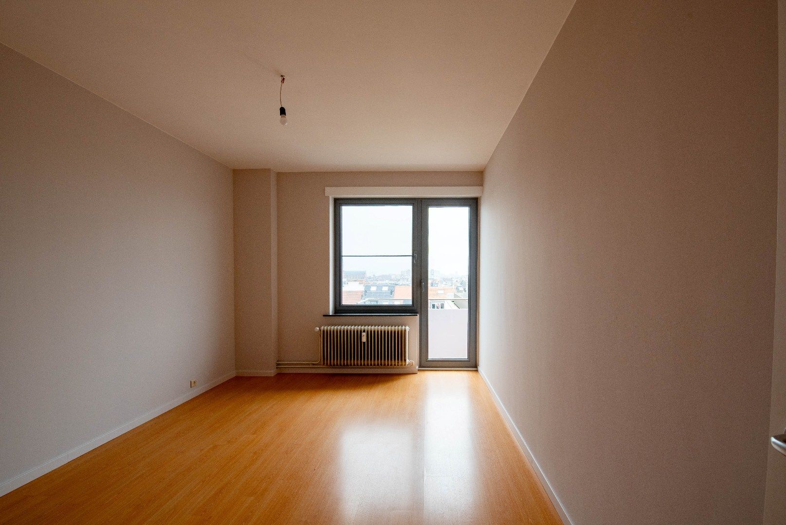 Riant appartement met 2 ruime slaapkamers foto 11