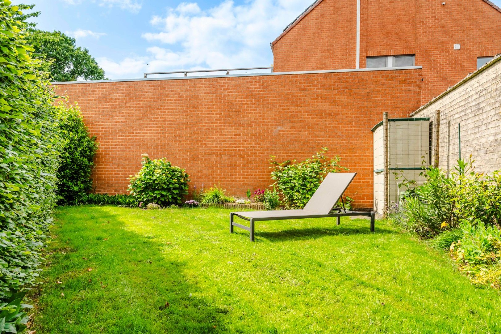 Gelijkvloers appartement + tuin en garagebox foto 15