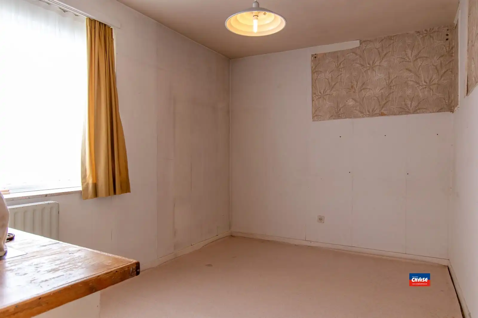 Op te frissen rijwoning met 3 slaapkamers, zolderkamer en gezellige zuid tuin. foto 18