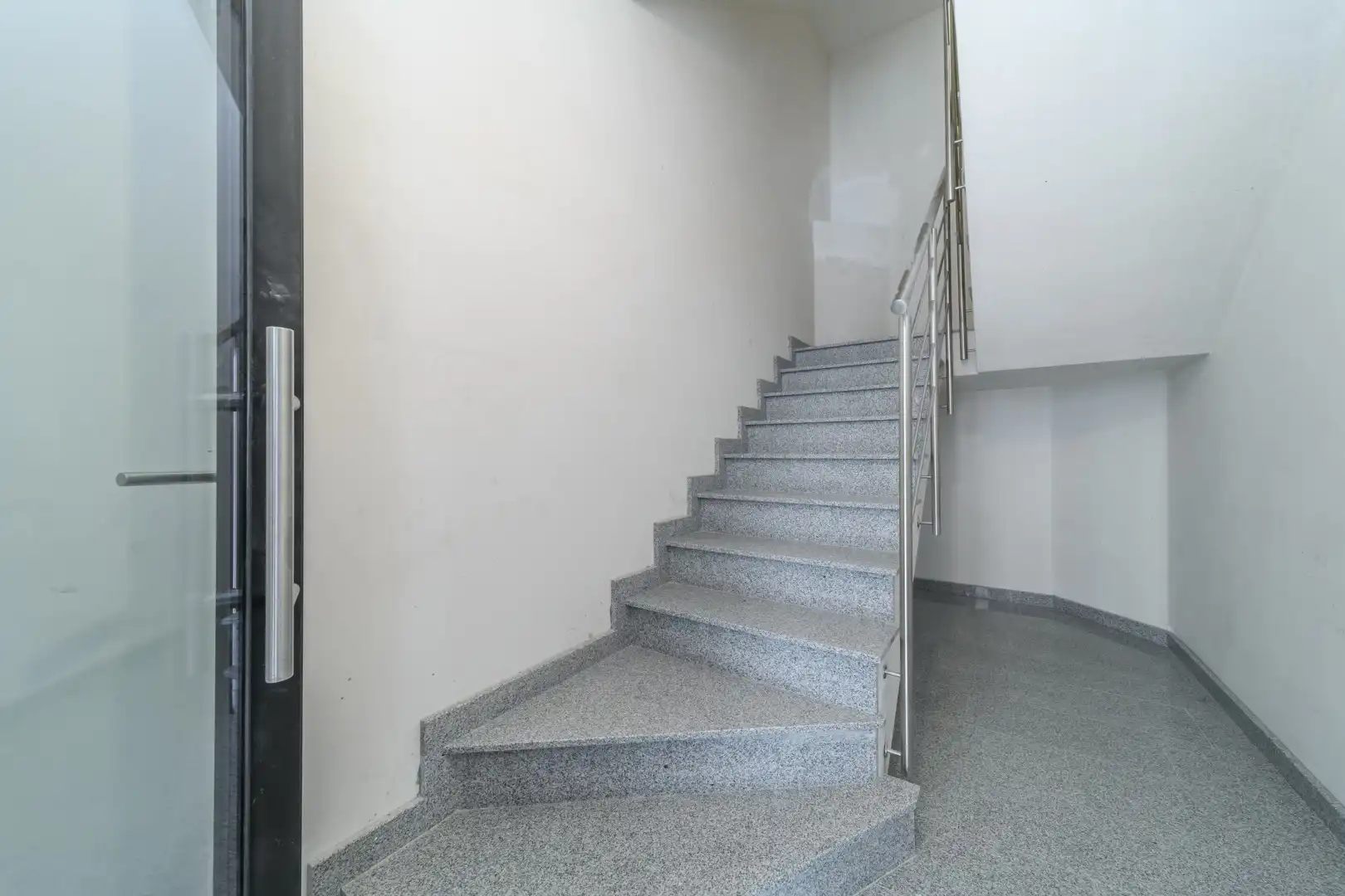 Exclusief nieuwbouwappartement te Aalst foto 4