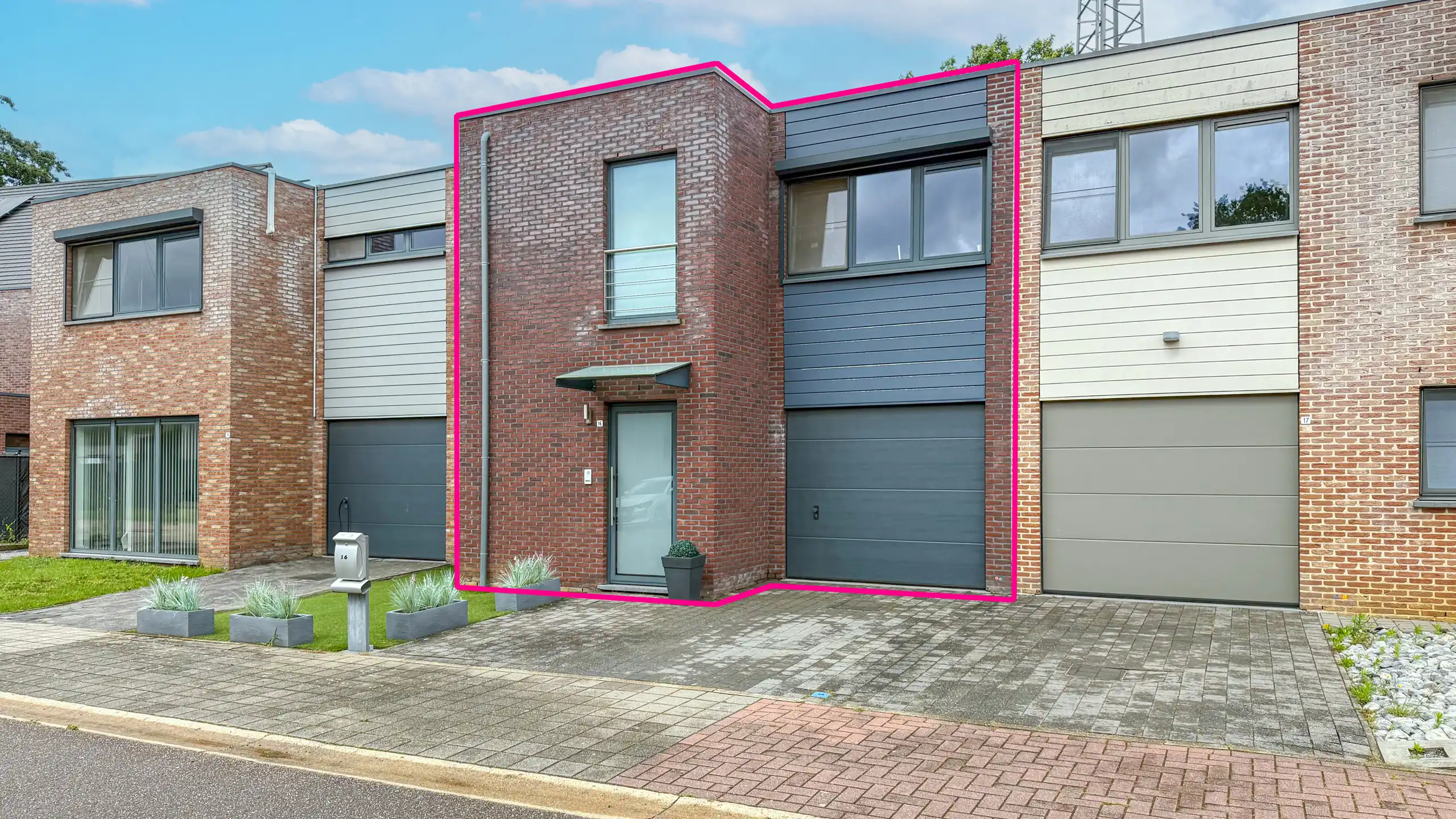 Moderne energiezuinige woning in rustige straat met 3slpks!  foto 2