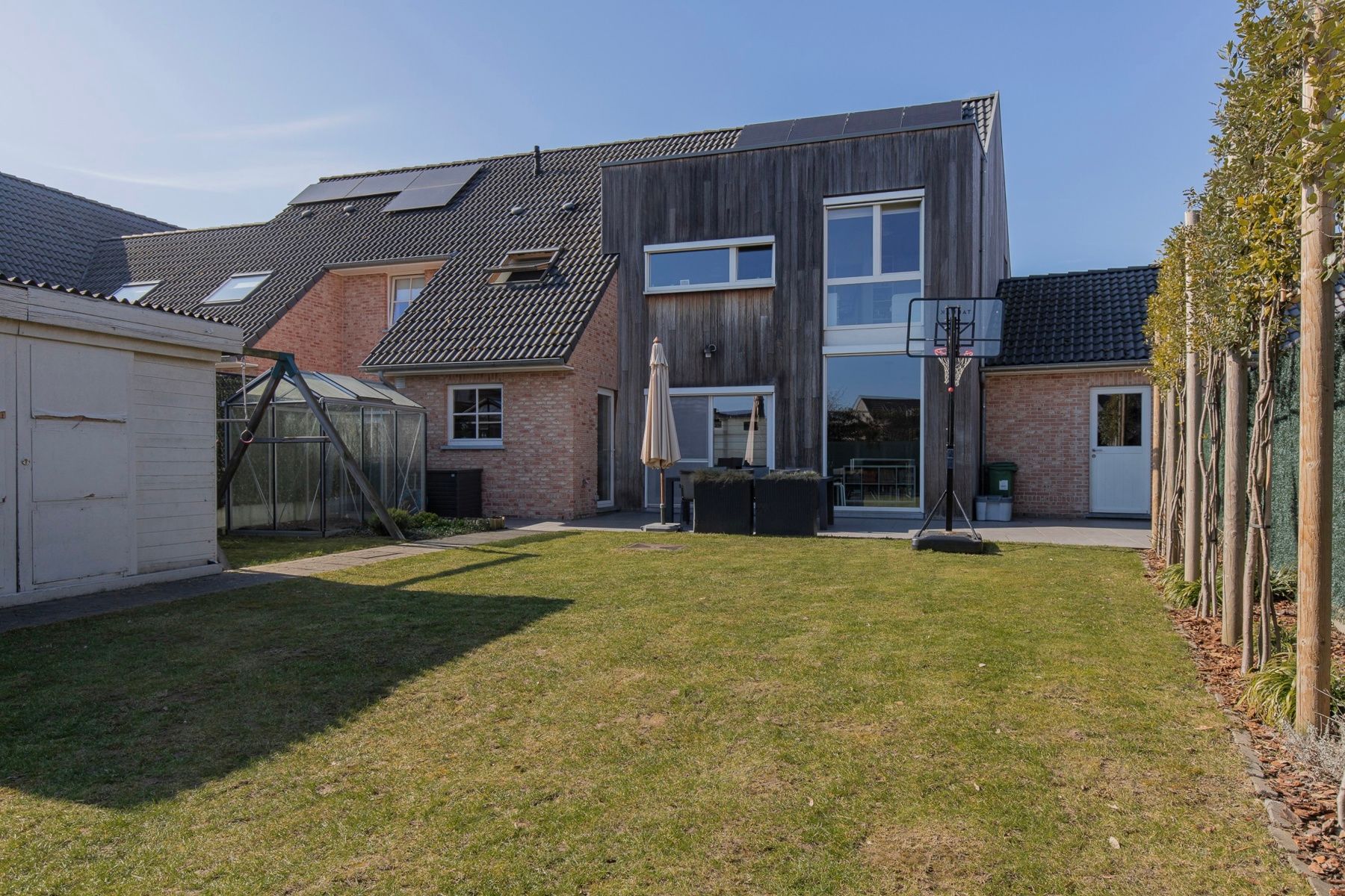 Instapklare woning in aangename wijk foto {{pictureIndex}}