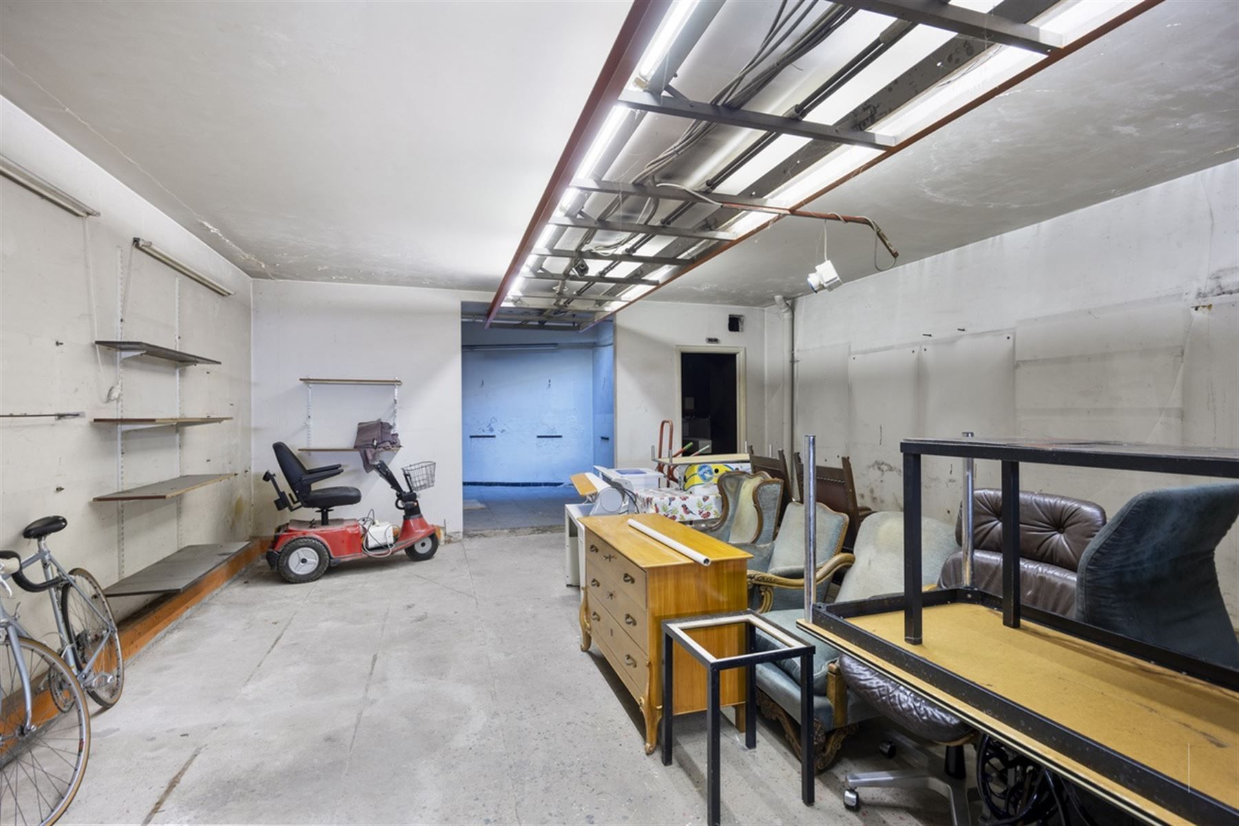Karaktervolle herenwoning met 3 slaapkamers én enorme garage foto 21
