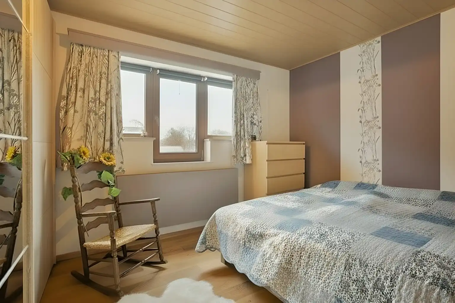 MOOIE WONING MET TUIN IN EEN RUSTIGE WIJK IN NEERVELP foto 10