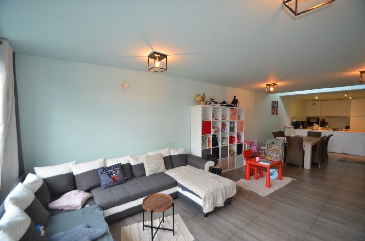 Centrumwoning met 3 slpk en garage foto 8