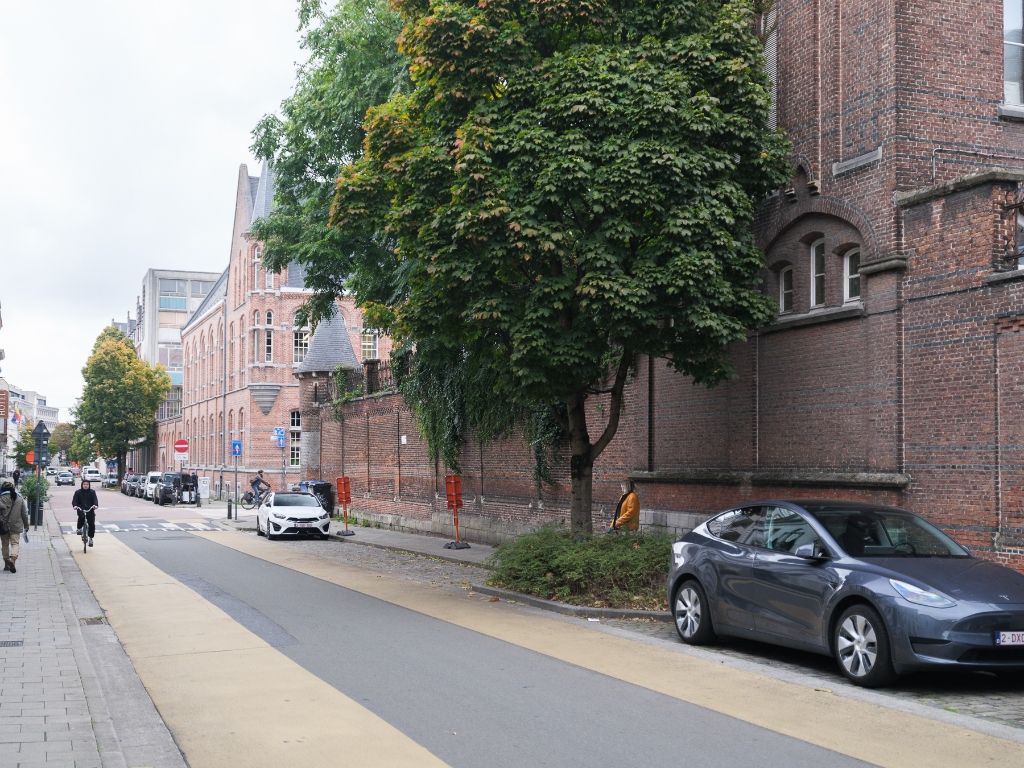 Karaktervol dakappartement met 2 slaapkamers op een gegeerde centrumlocatie foto 18