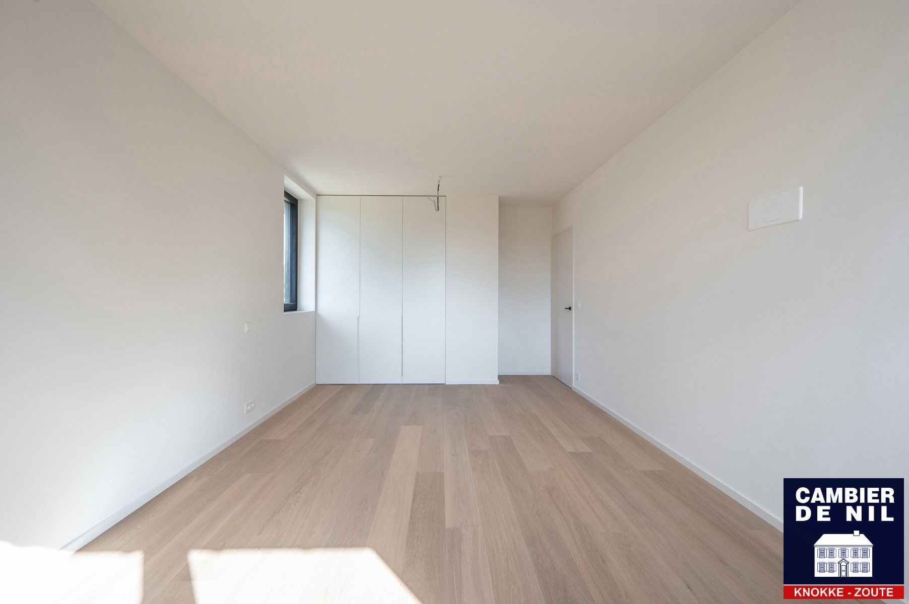 Alleenstaande energiezuinig en uitzonderlijk afgewerkte nieuwbouwvilla foto 9