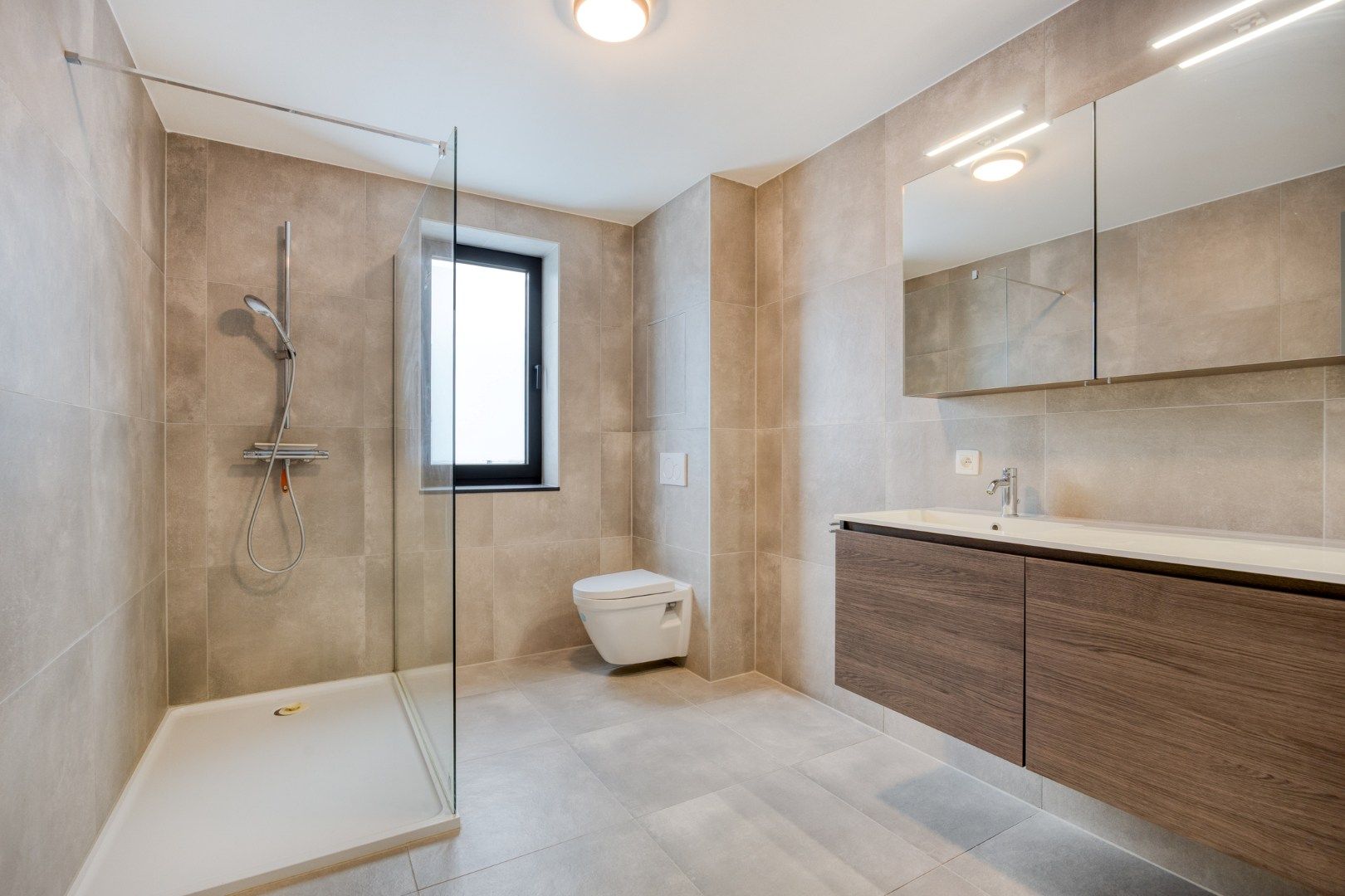 Nieuwbouwwoning met 4 slaapkamers, tuin, terras en 2 autostaanplaatsen in Boutersem! – EPC 23 kWh/m² - bewoonbare opp. 149 m² foto 15