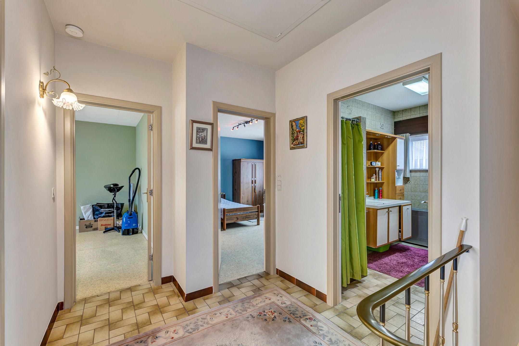 Gezellige en solide woning in het rustige Onze-Lieve-Vrouw-Lombeek foto 12