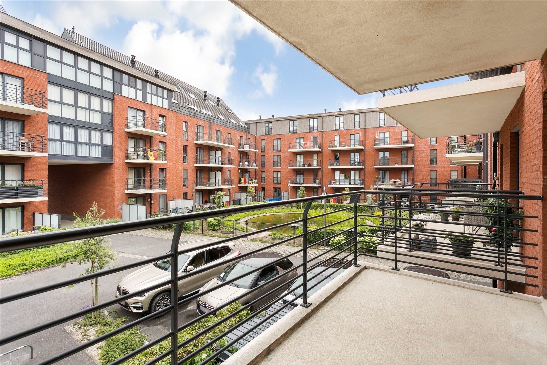 Gunstig gelegen lichtrijk energiezuinig 2 slaapkamer appartement met staanplaats foto 7