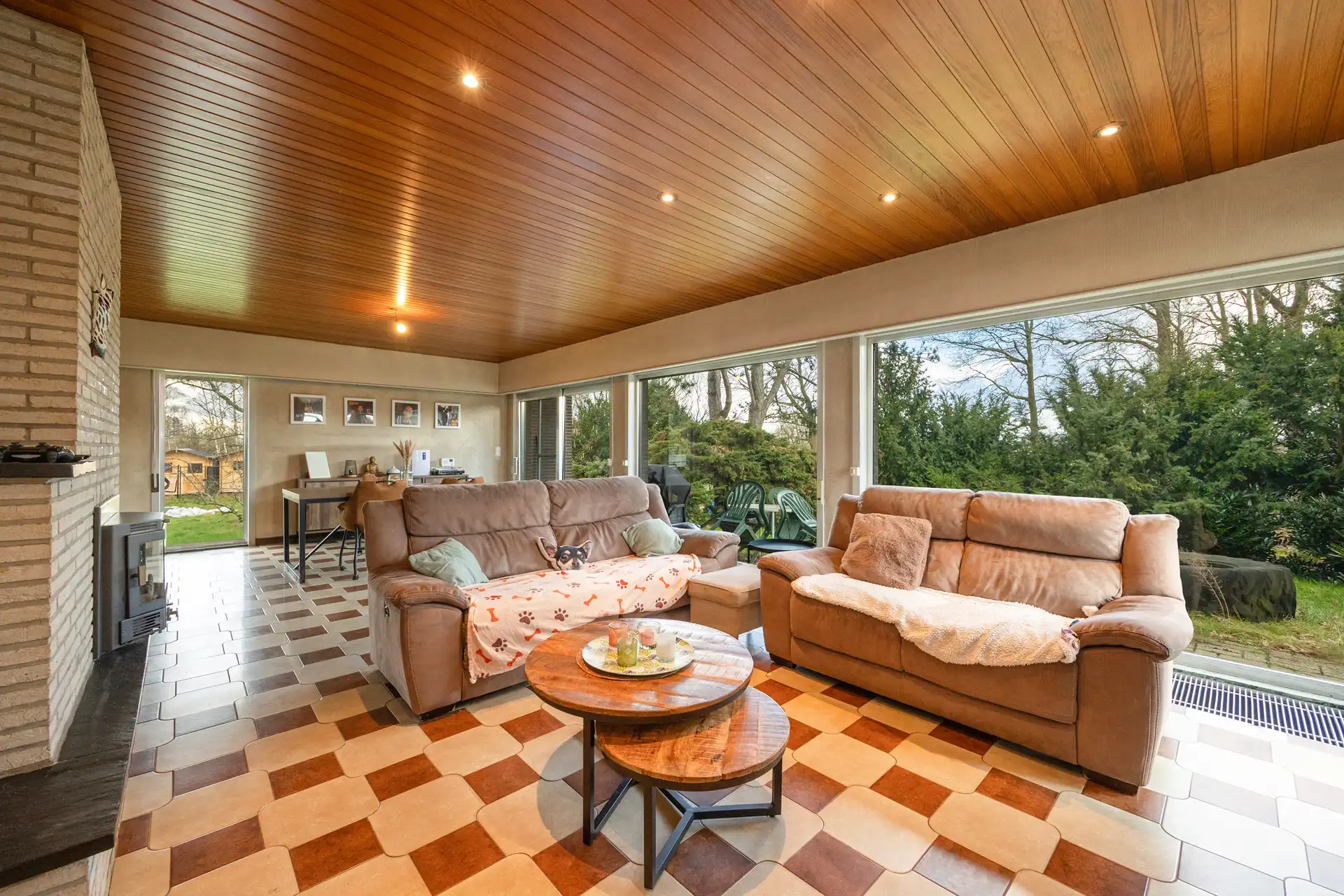 Karaktervolle jaren ’60 woning op een riant perceel foto 6