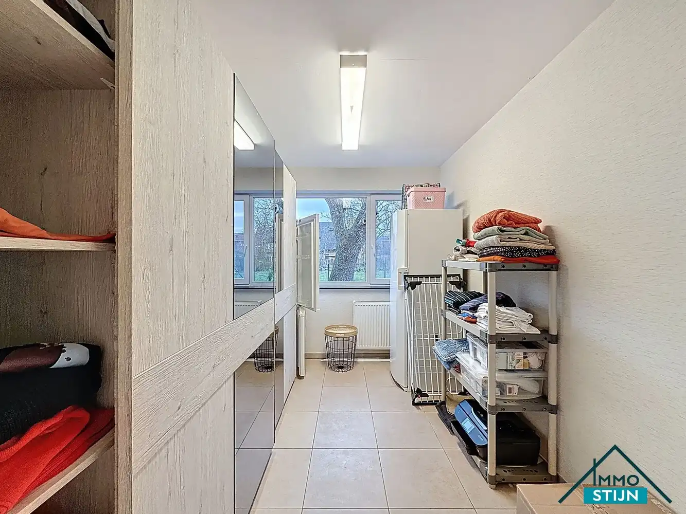 Ruim gelijkvloers appartement foto 6