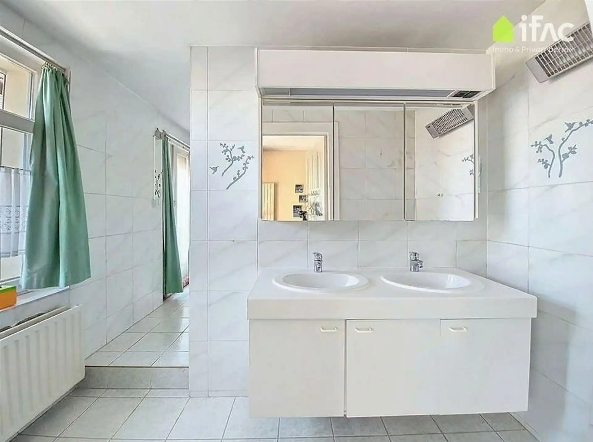 Rustig gelegen villa met atelier ±60m² op 10,25a foto 31