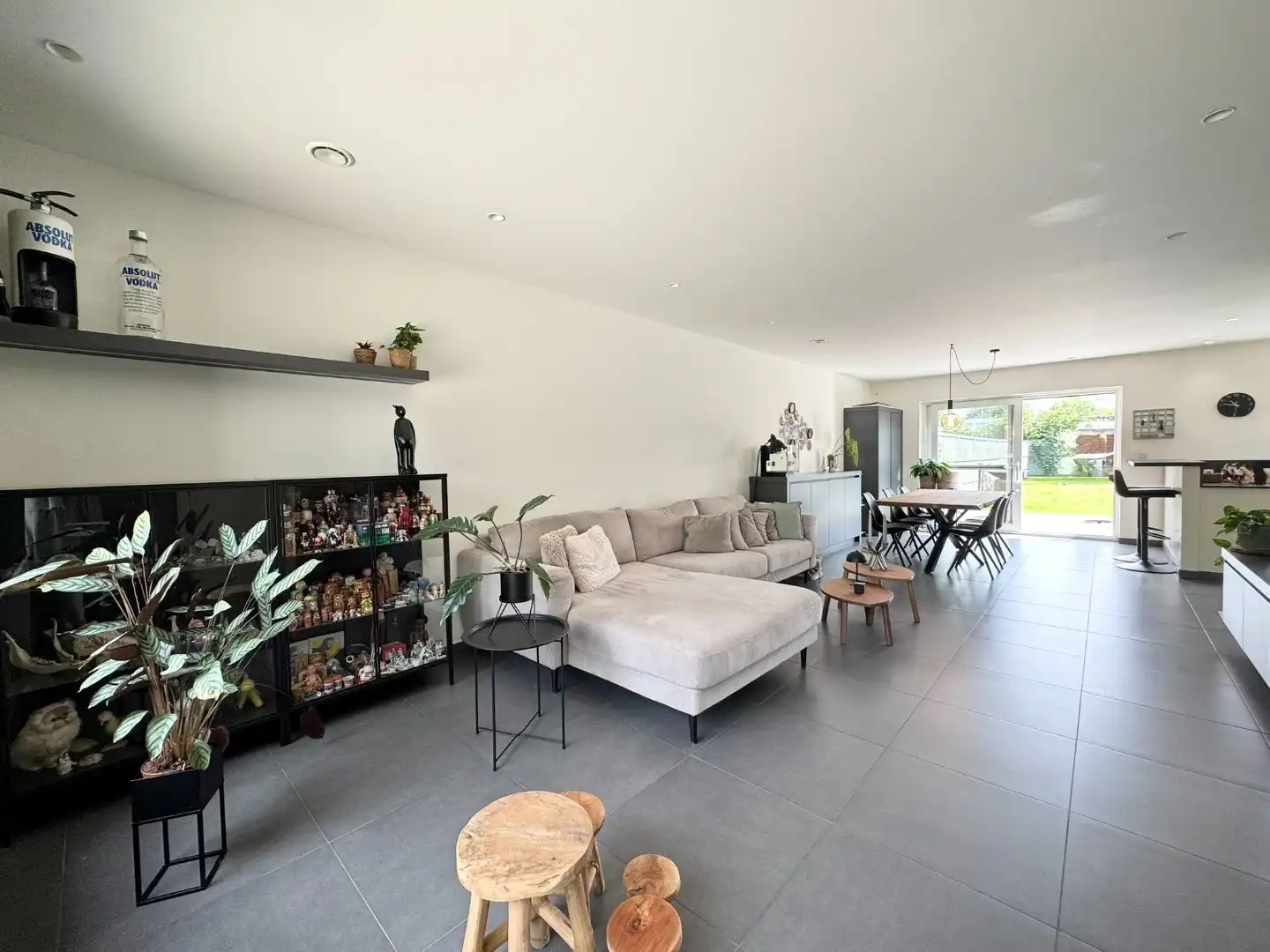 Recente energiezuinige woning met 2 slaapkamers en tuin foto 2