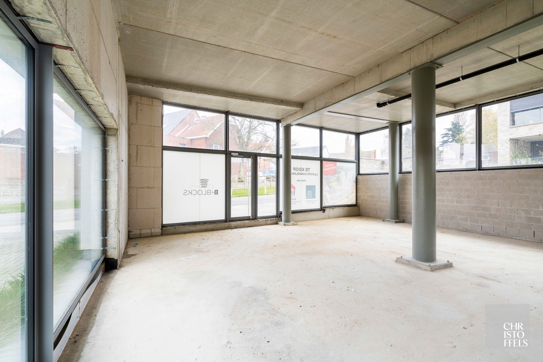  Commerciële ruimte van 127 m² in residentie B-Blocks te Beringen! foto 10