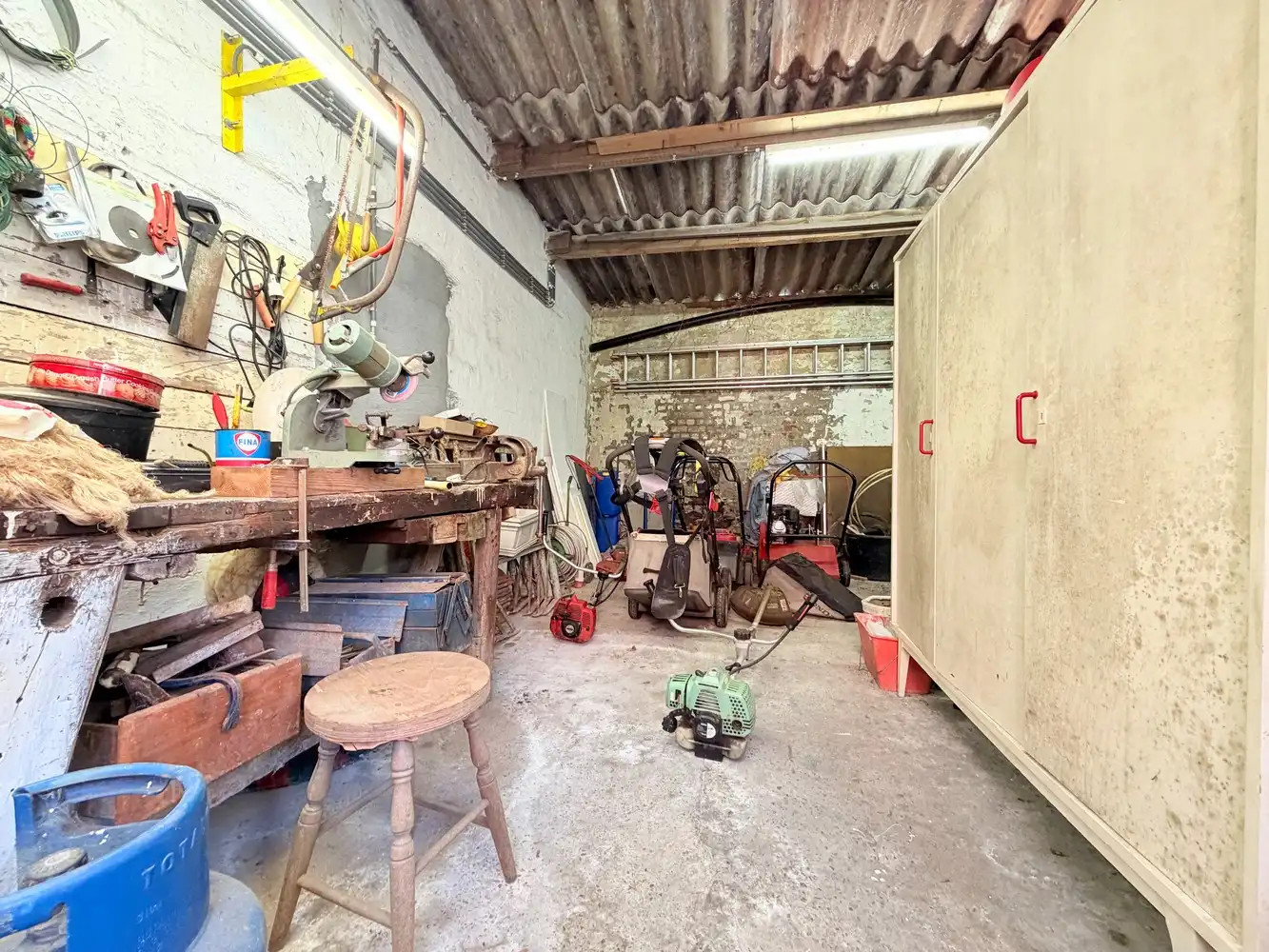 Alleenstaande woning op een perceel van 2.254 m² foto 23
