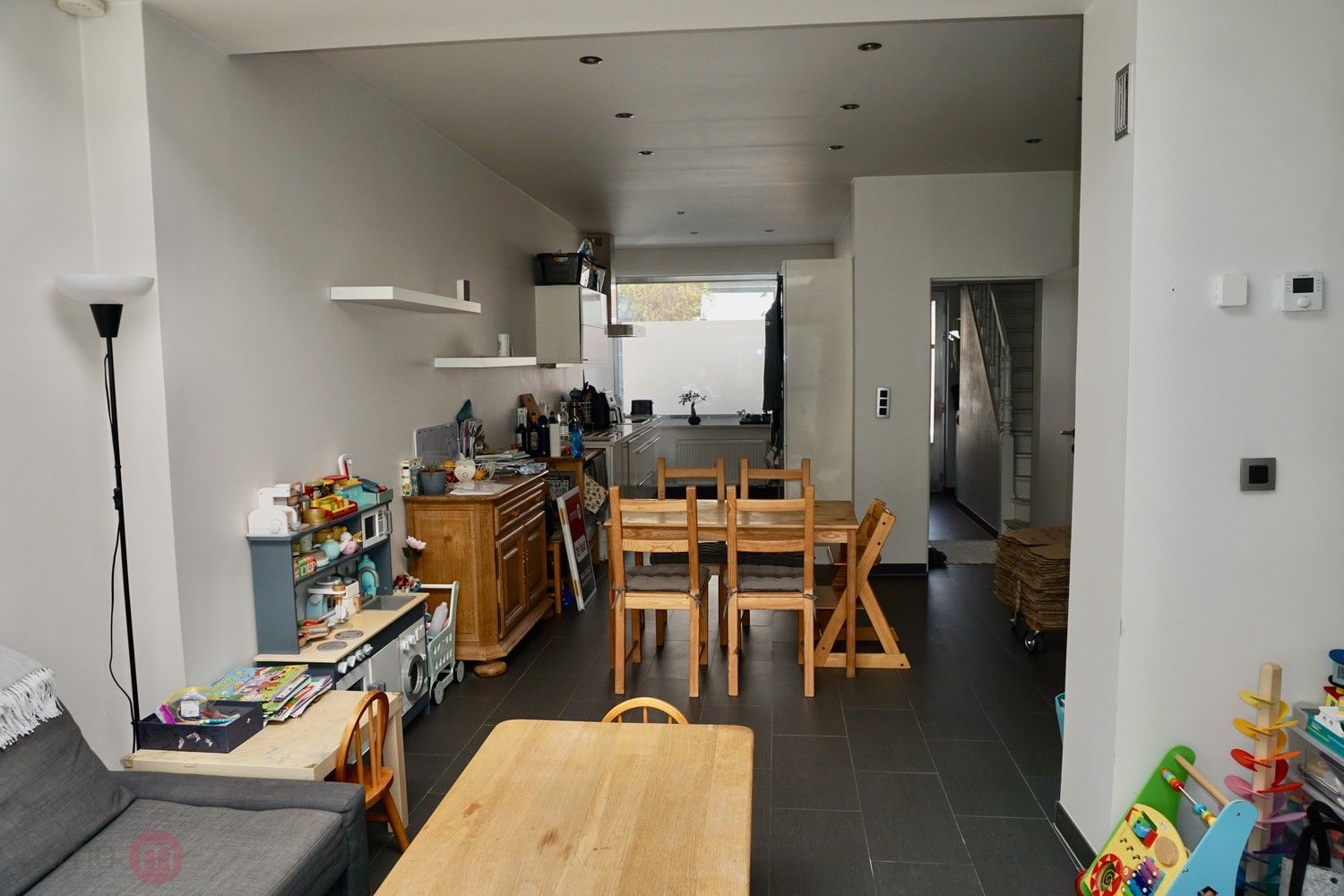 Gezellige rijwoning met 3 slaapkamers en tuin binnen de ring van Leuven. foto 2