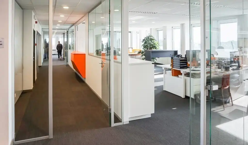 Kantoren te huur in Lieven Bauwens Building in Gent foto 6