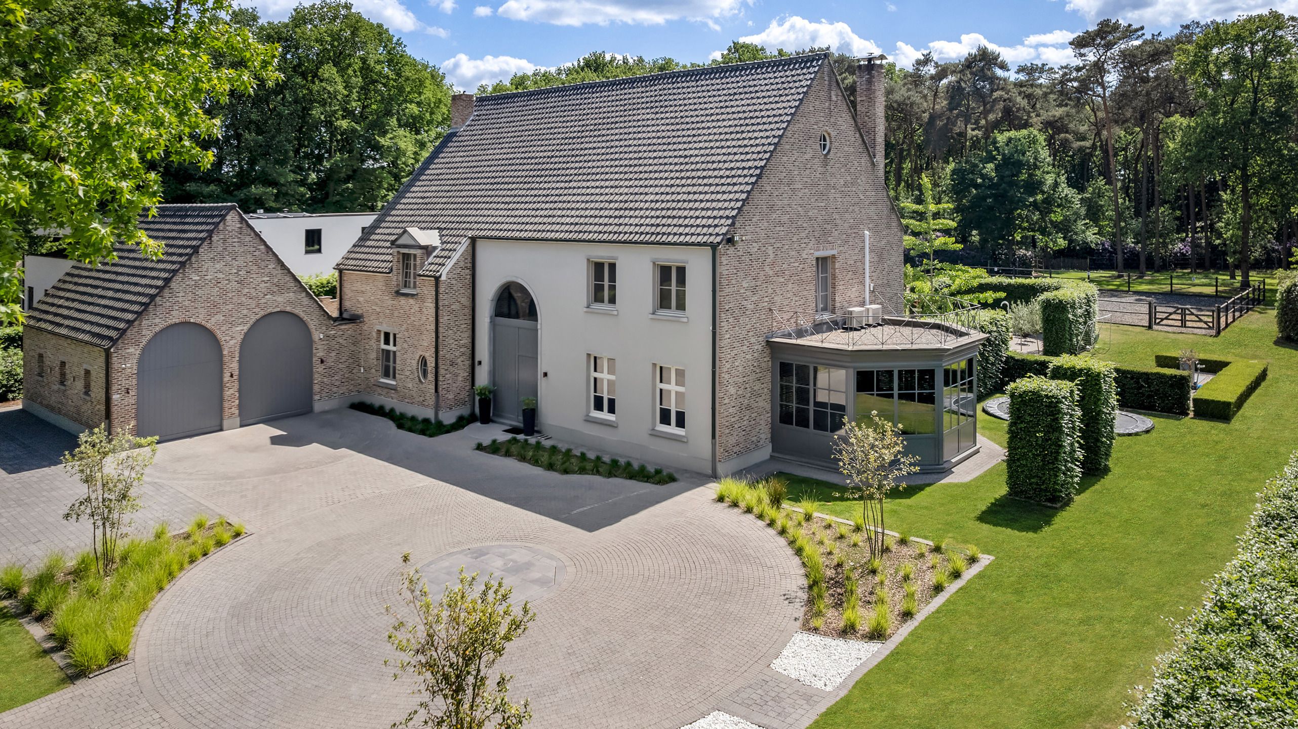 Topvilla met paardenaccomodatie, infinity-pool en 2e woning! foto 54