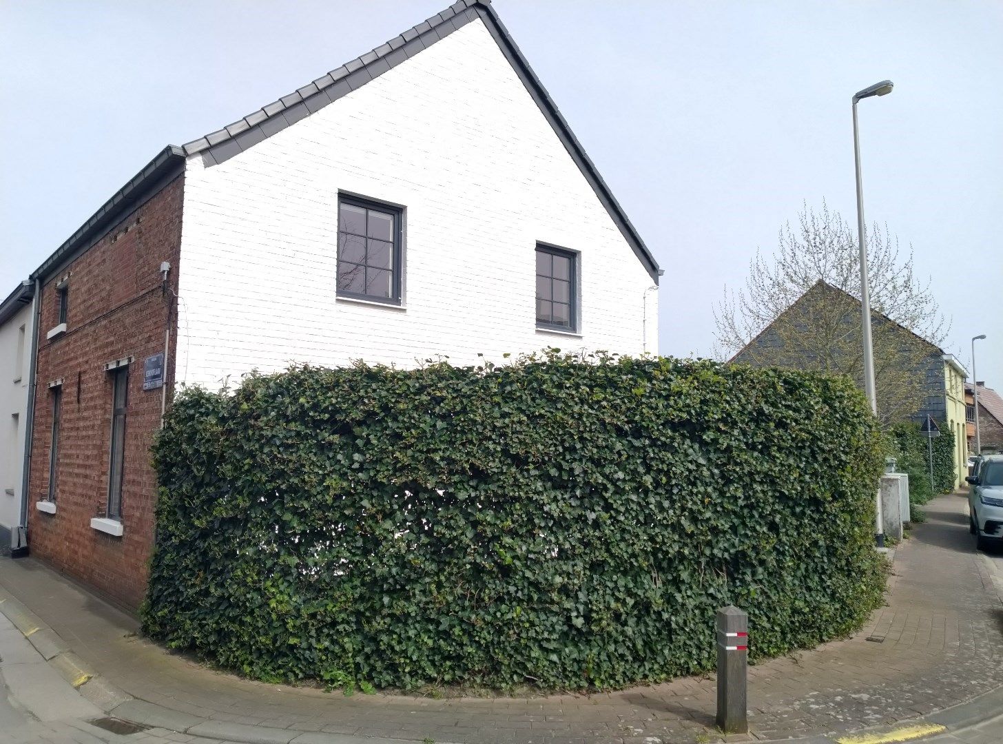 Een instapklare 3-gevelwoning met tuin. foto 15