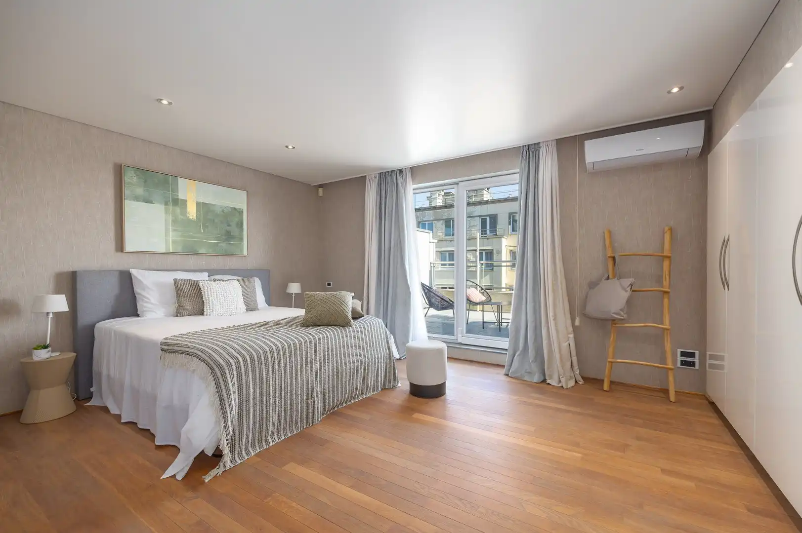 Appartement te koop foto 15