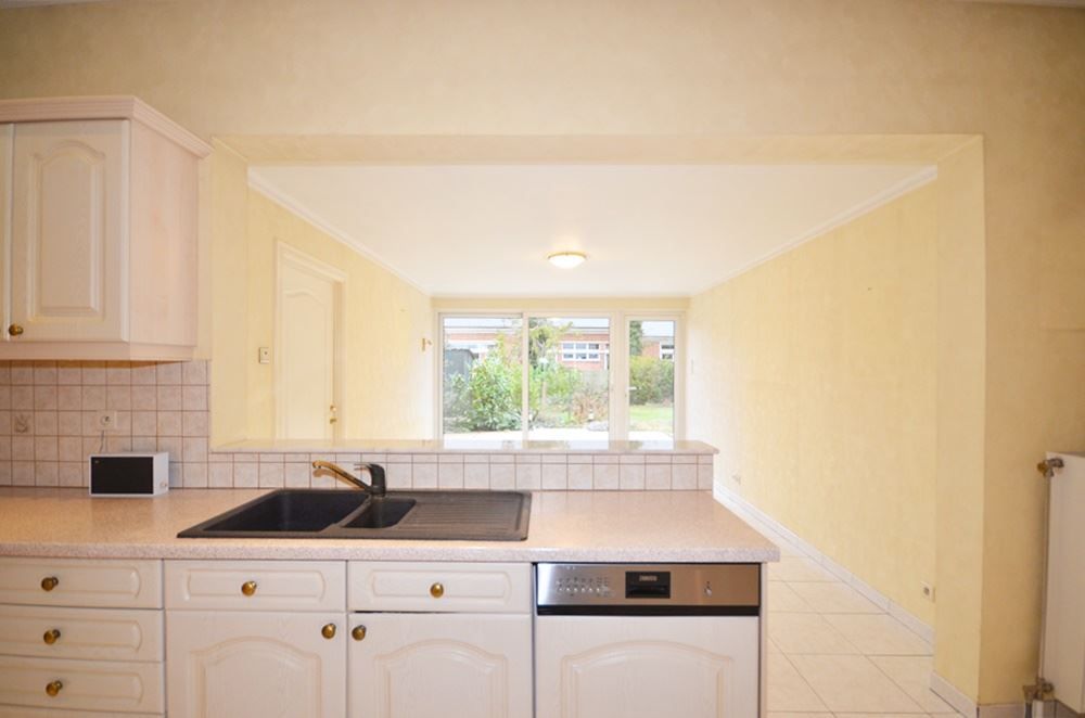 CENTRAAL GELEGEN HANDELSPAND MET VELE MOGELIJKHEDEN IN HET CENTRUM VAN HECHTEL! foto 12