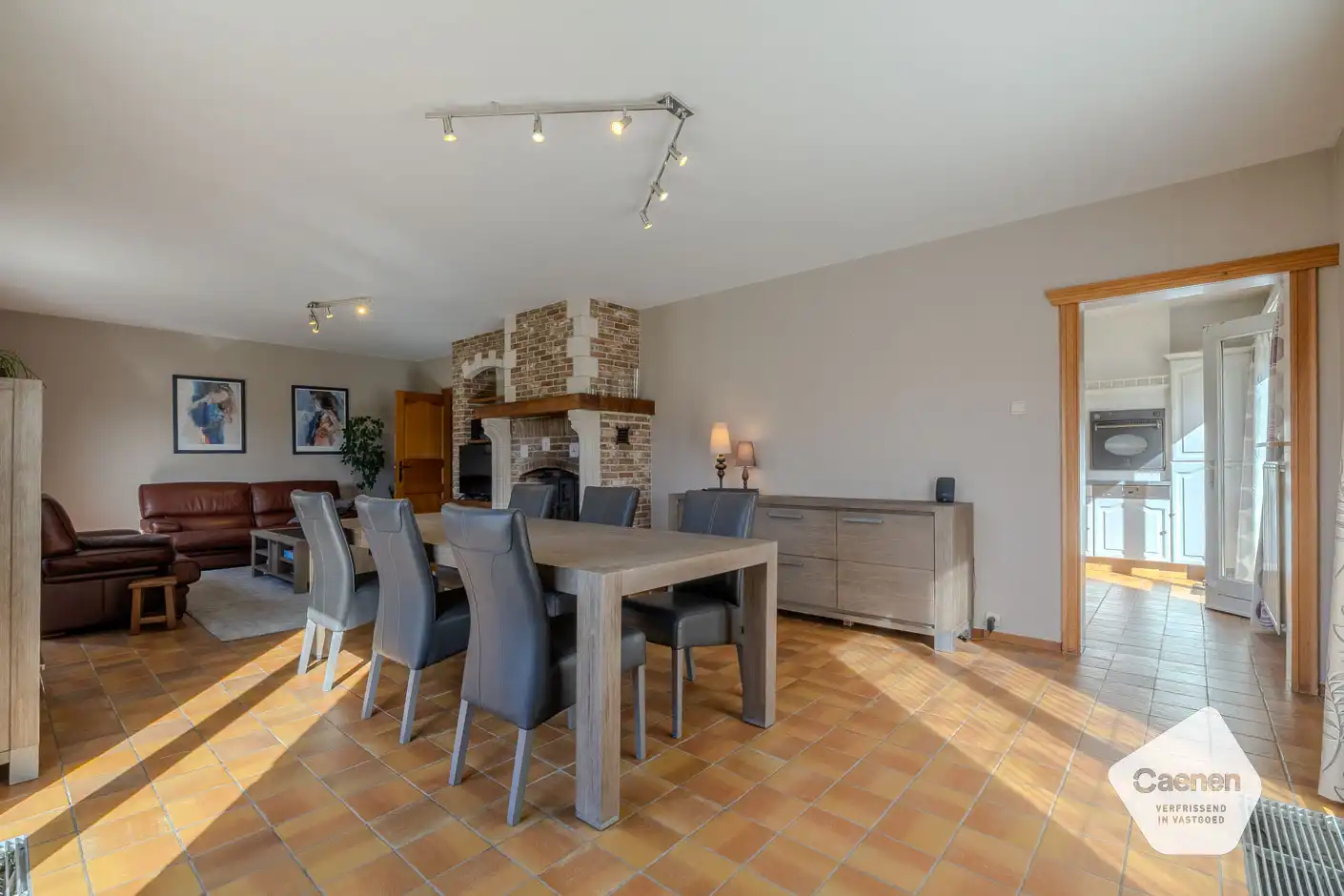 Villa met 4 slaapkamers en zonnige tuin foto 6