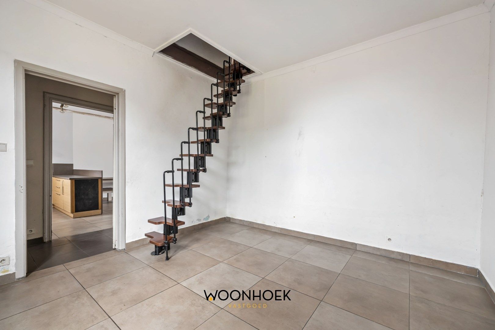 Residentieel gelegen grond 2.295m² met zicht op velden te Eksaarde foto 14