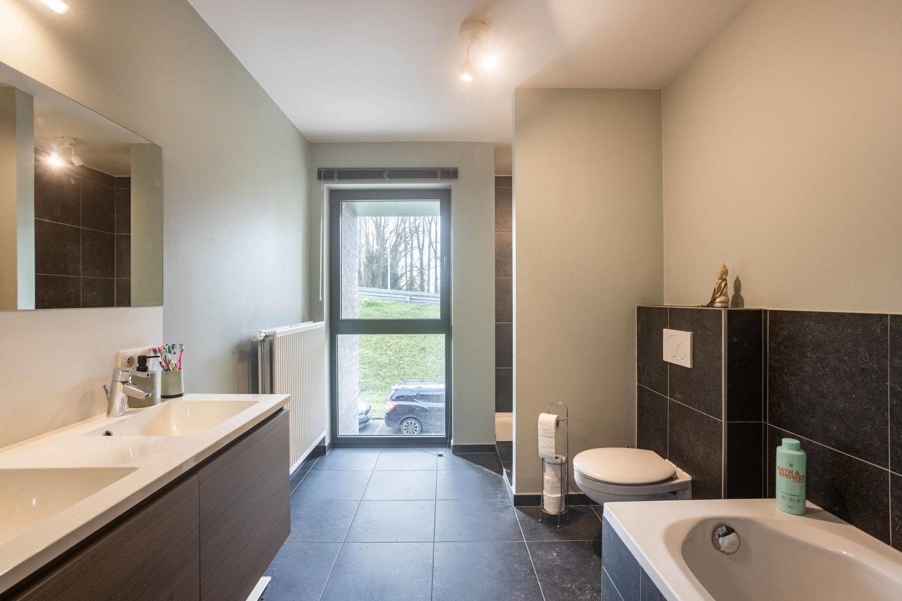 Te koop - moderne energiezuinige woning met 4 slaapkamers foto 18