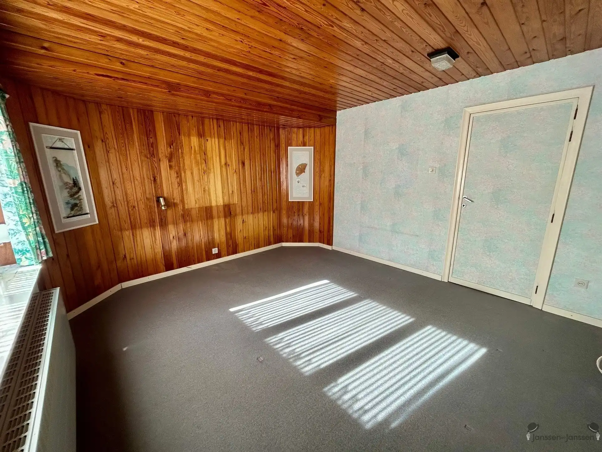 Ruime renovatiewoning gelegen in Hartje Hamm foto 10