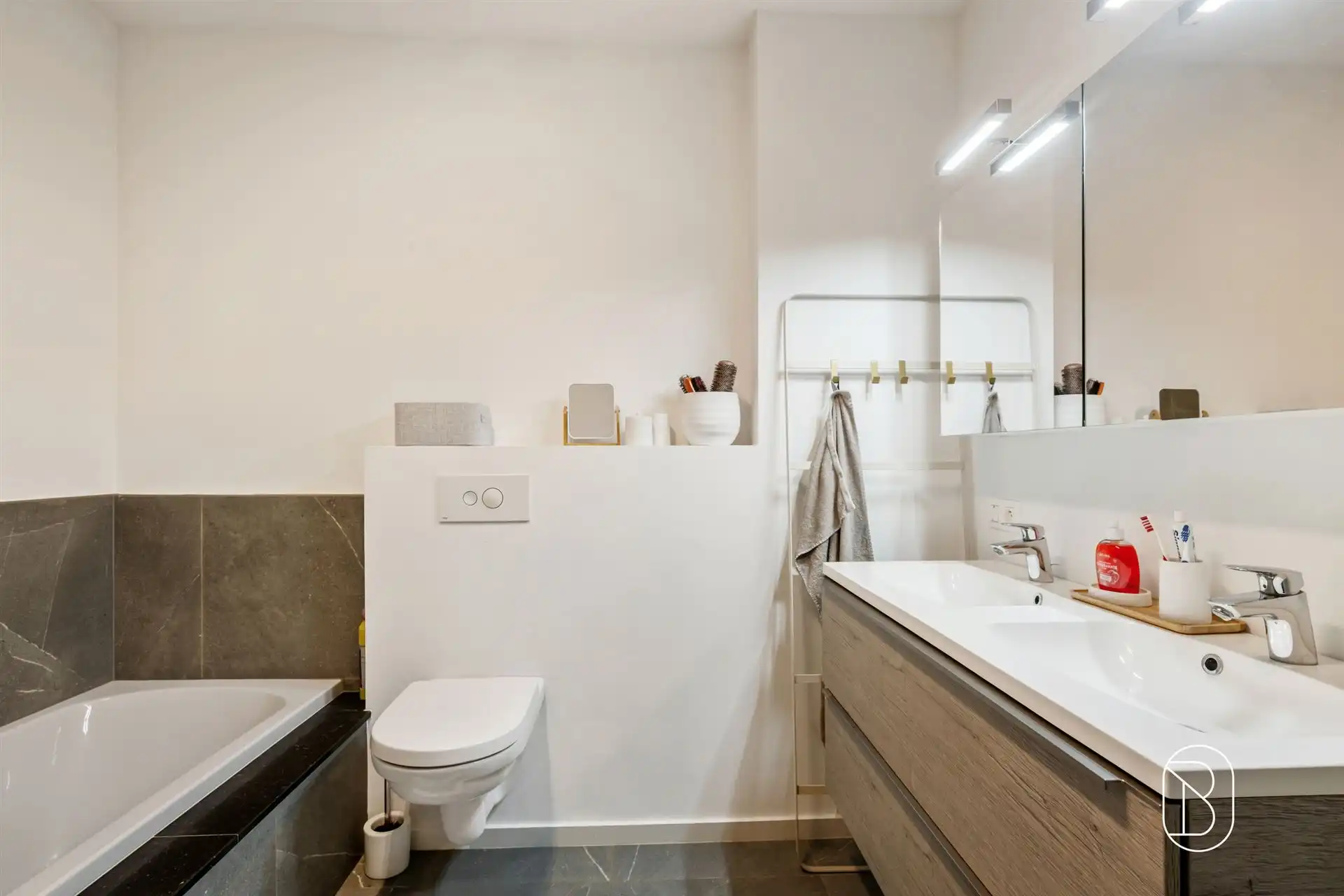 Prachtige instapklare gelijkvloerse loft van 240m² foto 16