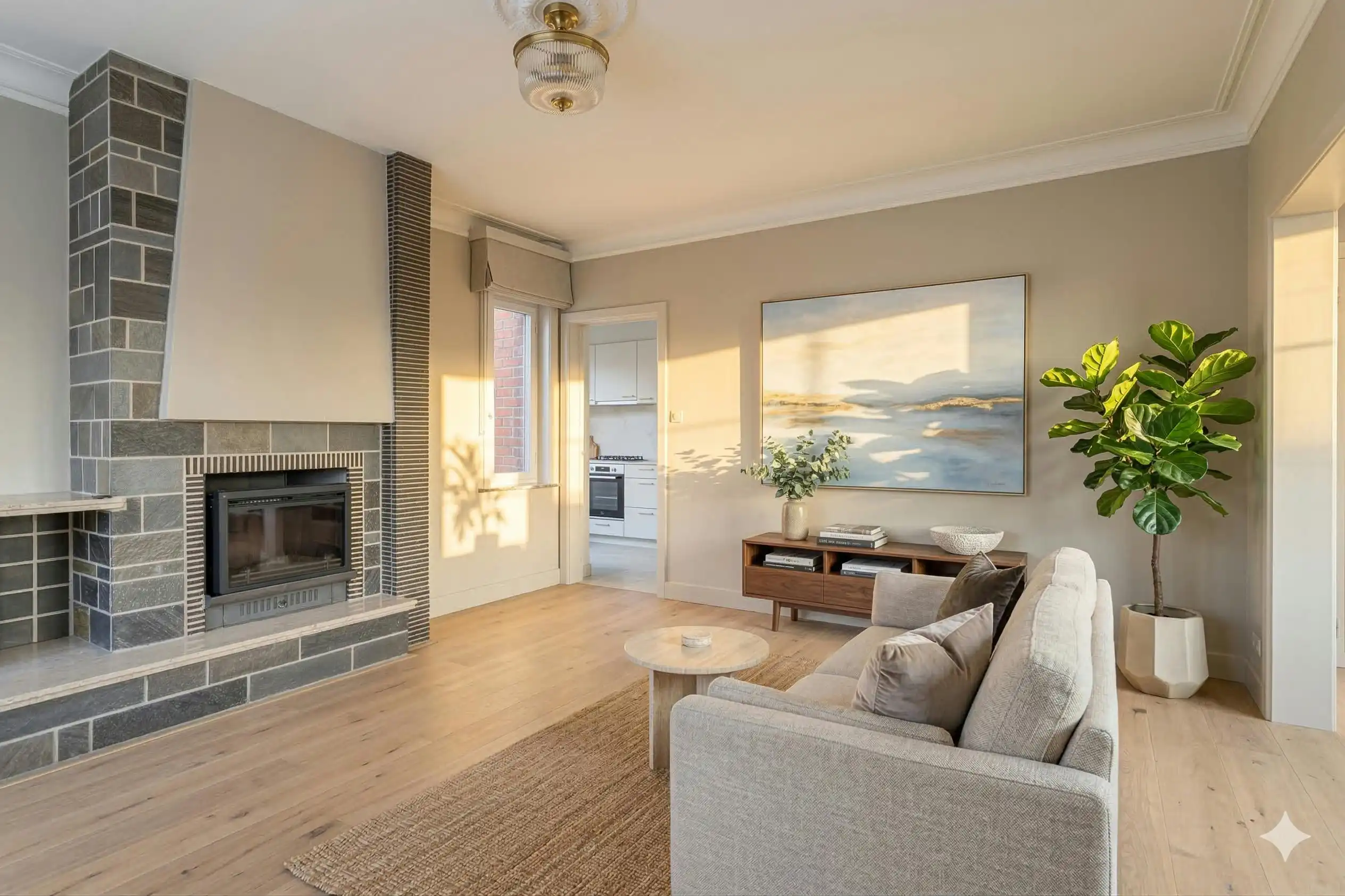 Te renoveren statige woning met royale tuin in Ardooie foto 8