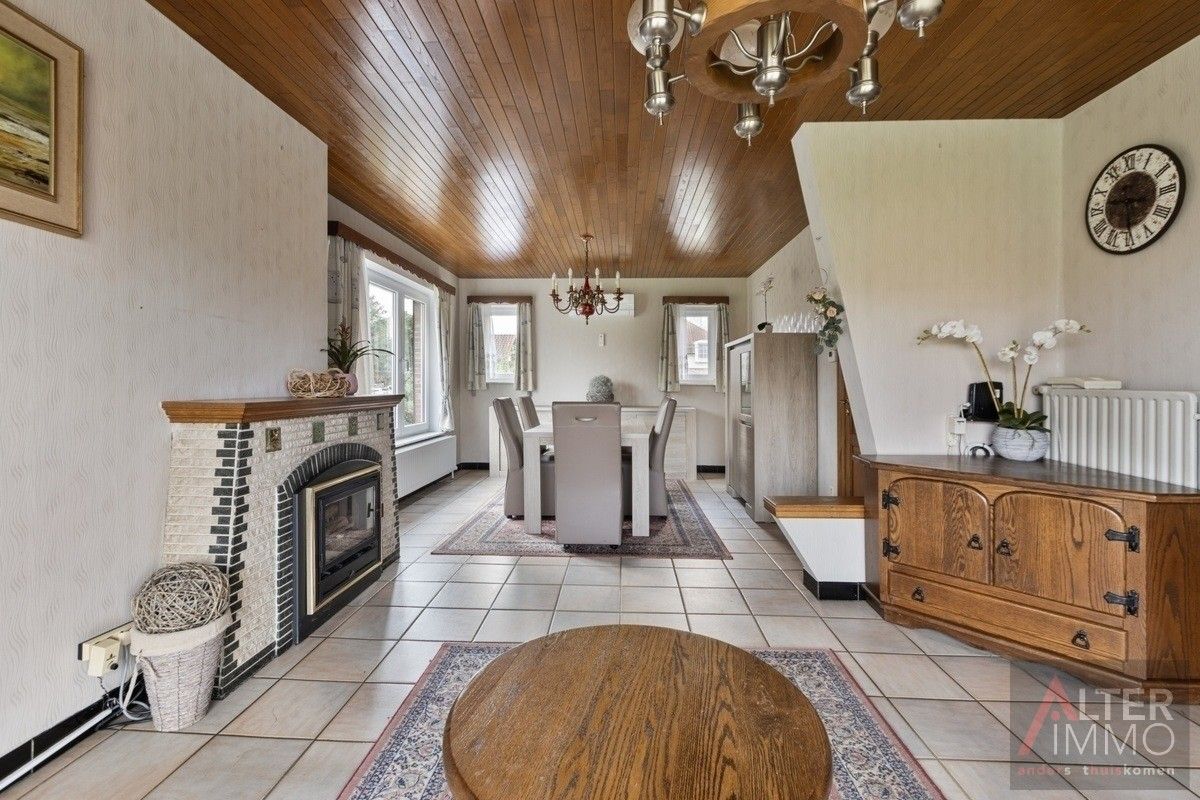 Éengezinswoning - 3 slaapkamers  - perceel 6a 57ca. foto 4