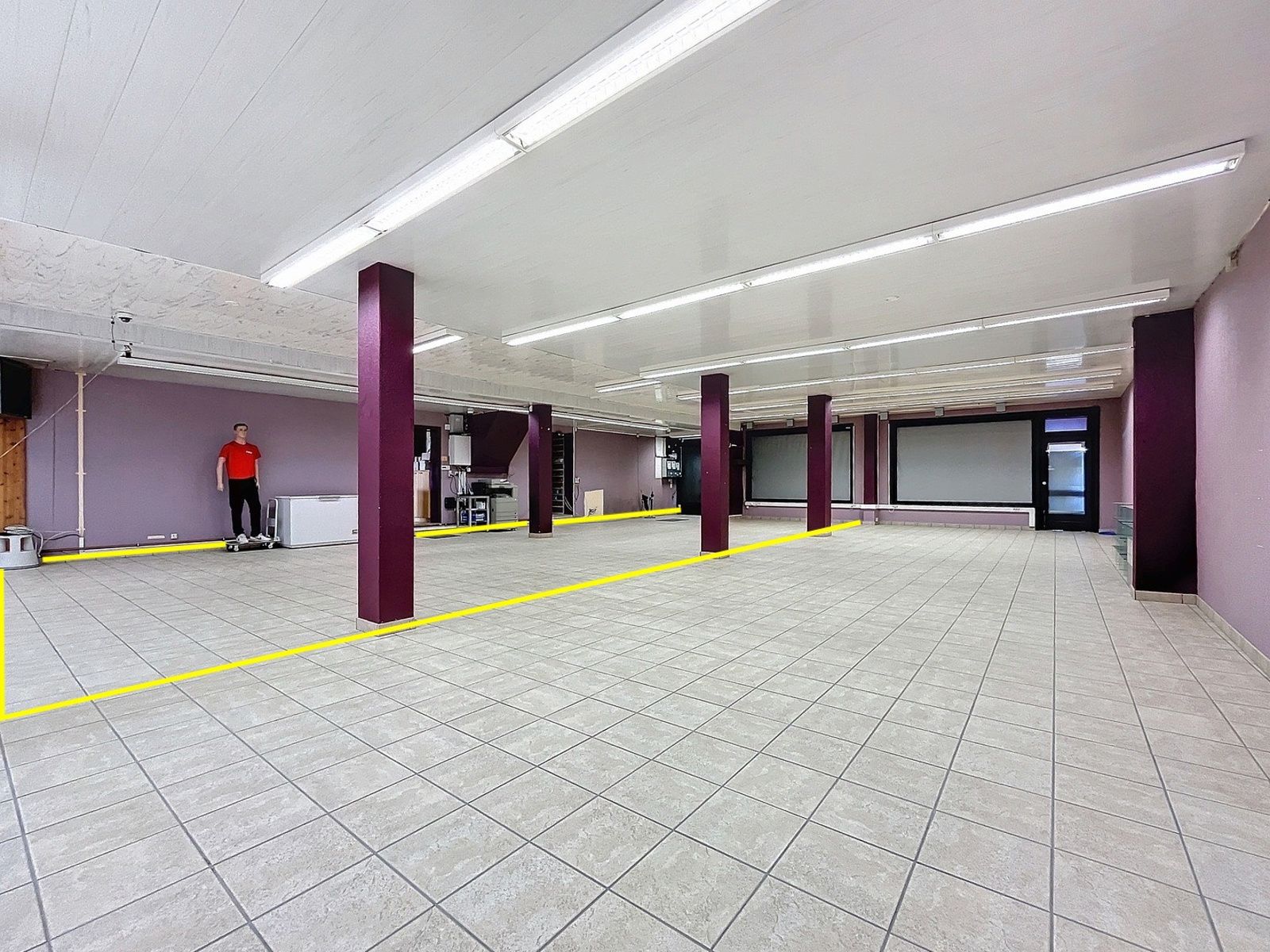 Gelijkvloers handelsruimte in centrum van Kontich-Kazerne foto 10