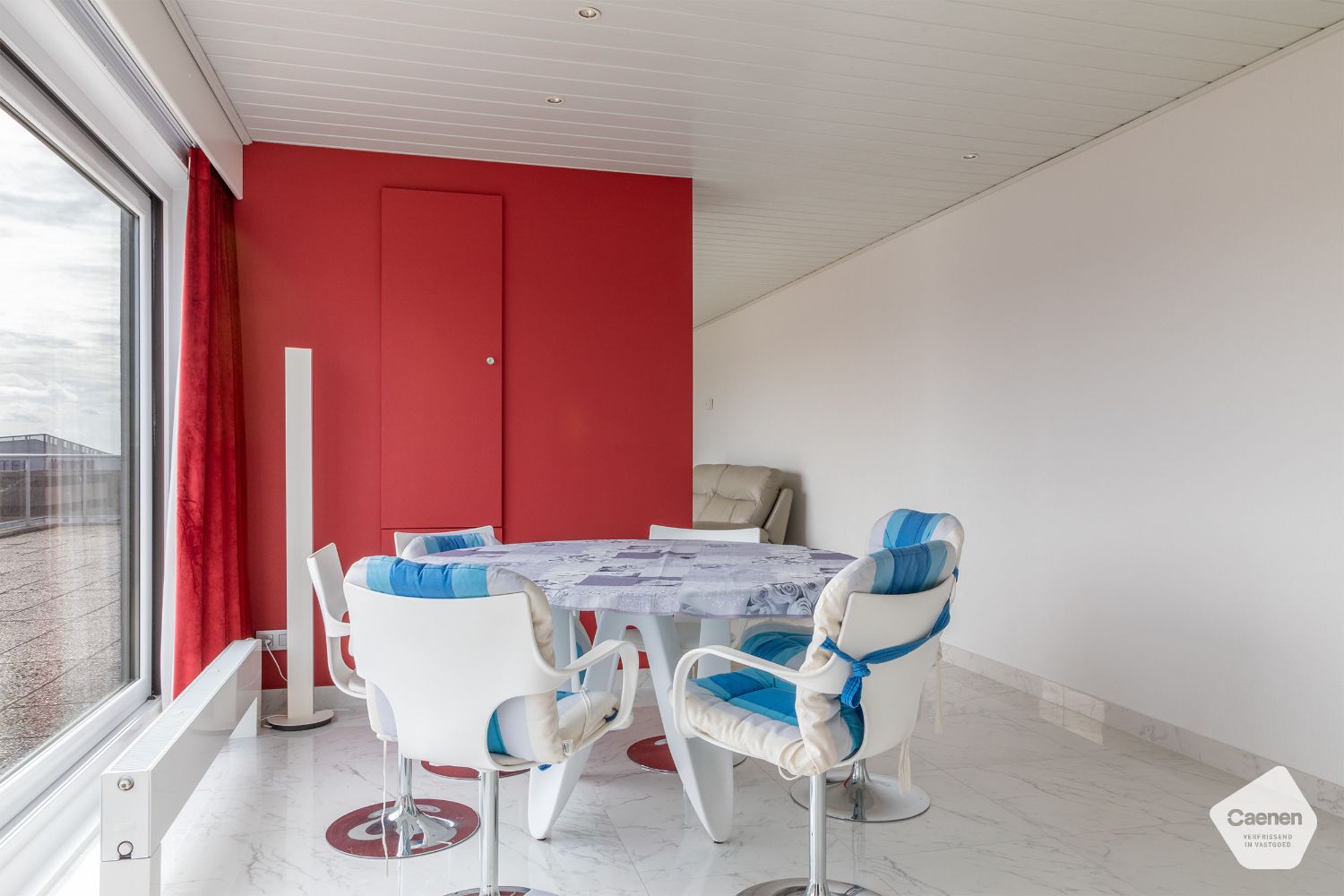 Penthouse met 2 slaapkamers te koop in het hartje van Blankenberge! foto 7