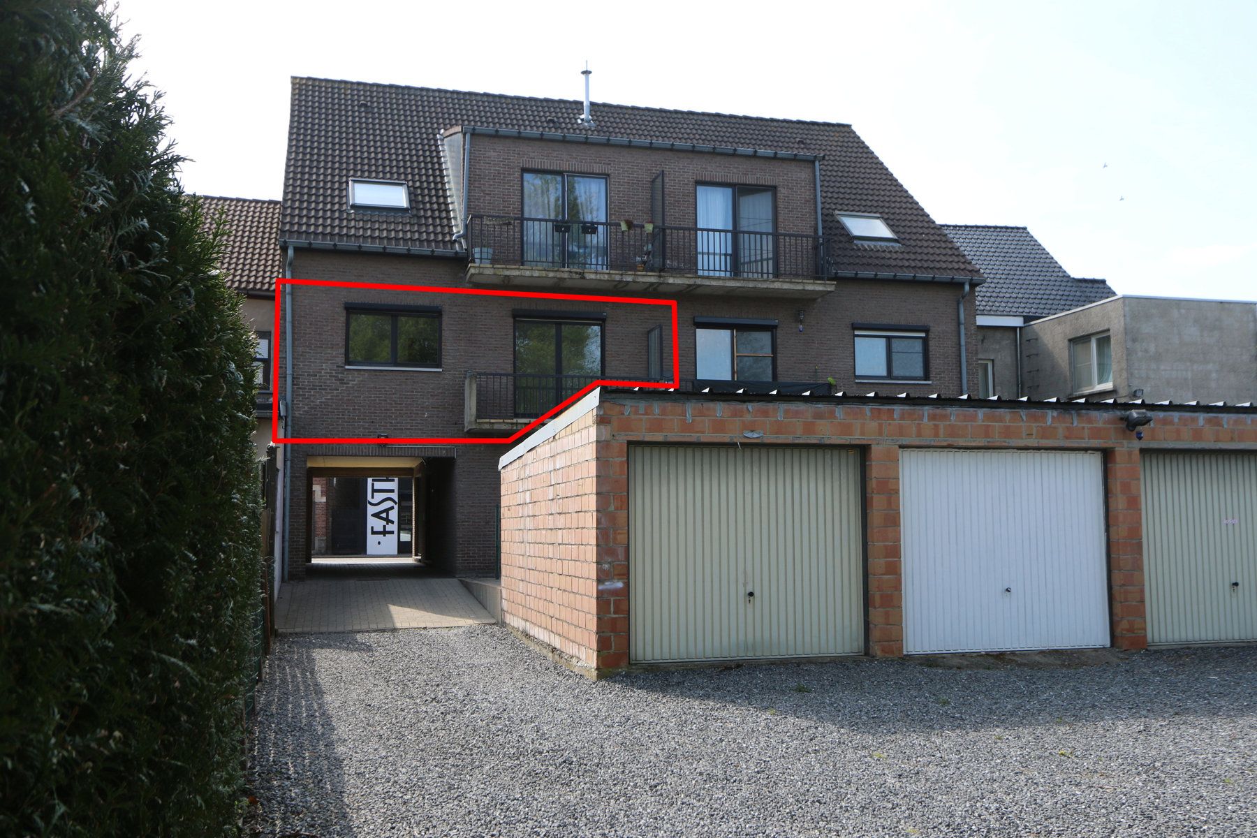 APP - 2 SLK - BALKON - GARAGE - CENTRAAL   foto 14