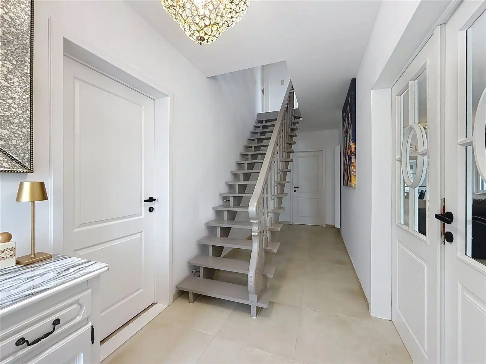 Ruime gerenoveerde woning, 5 slpks, 2 bdks, tuin, 11a 11ca  foto 6